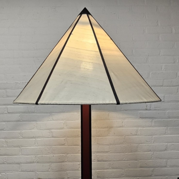 Amsterdamse school houten vloerlamp, Art Deco. Hoogte 210 cm - Afbeelding 5