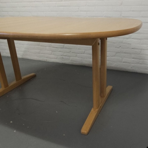 Deens beukenhouten uitschuifbare eettafel met 2 tussenbladen, Rubby. Lengte 254 cm - Afbeelding 10