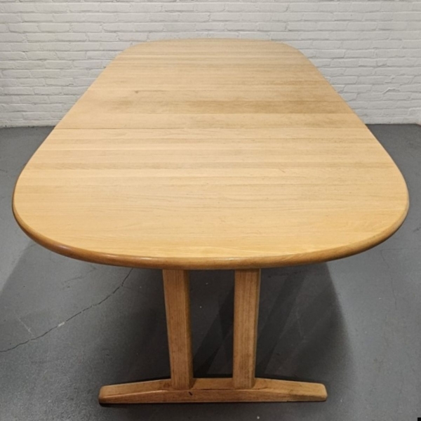 Deens beukenhouten uitschuifbare eettafel met 2 tussenbladen, Rubby. Lengte 254 cm - Afbeelding 9