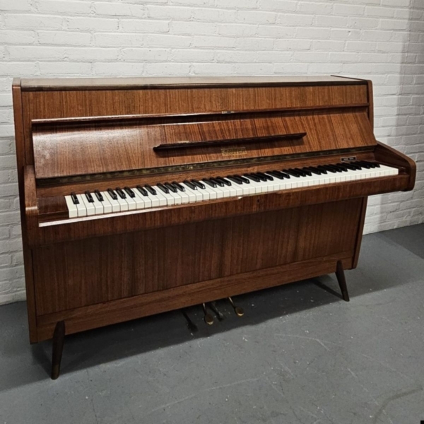 Vintage piano in notenhouten kast, merk: Sauter jaar 1962. Lengte 144 cm. - Afbeelding 2