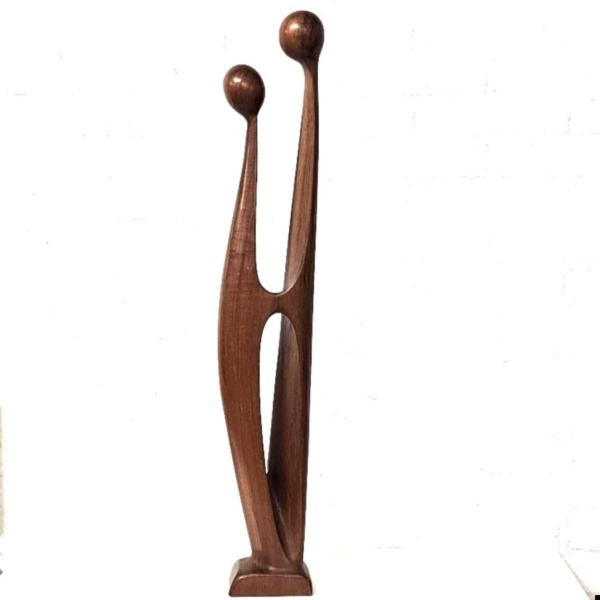 Teakhouten beeld van twee figuren, Simon Randers Denemarken, ca.1960. Hoogte 77 cm - Afbeelding 11