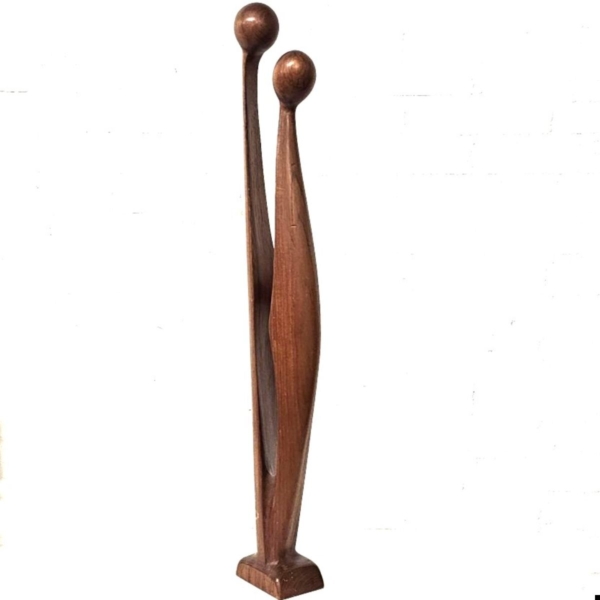 Teakhouten beeld van twee figuren, Simon Randers Denemarken, ca.1960. Hoogte 77 cm - Afbeelding 6