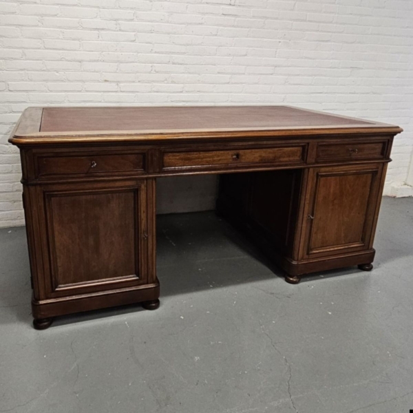 Engels mahonie schrijfbureau partnerdesk met lederen blad. 178 x 108 cm - Afbeelding 8