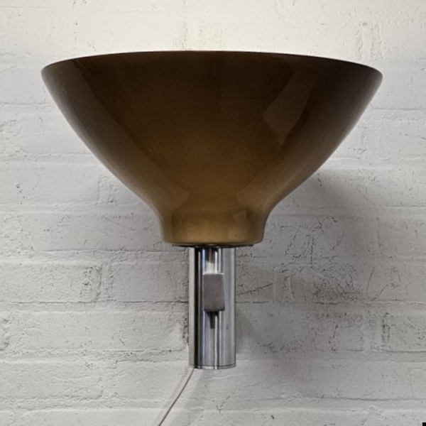 Vintage wandlamp met aluminium en kunststof kap, Raak ca. 1970. Lengte 43 cm - Afbeelding 5